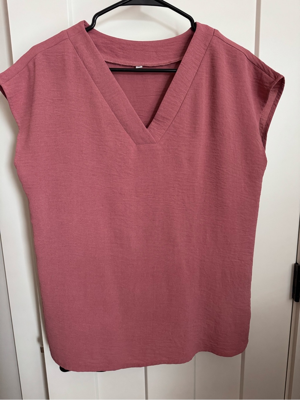 V-Neck Cap Sleeve Top in Dusty Rose